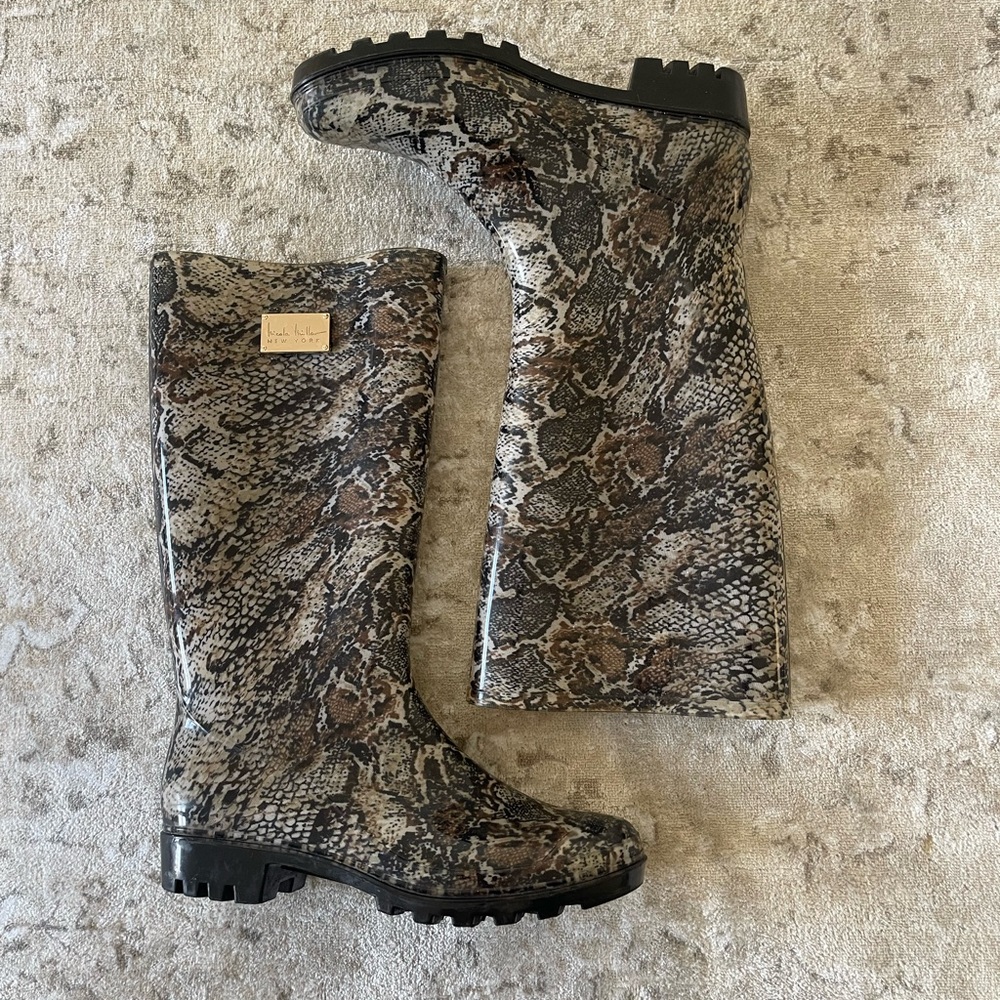 Nicole Miller Rain Boots